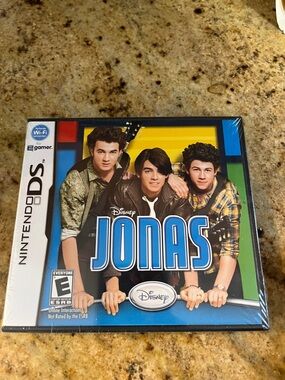 NWT Nintendo DS Jonas Brothers - Disney Game